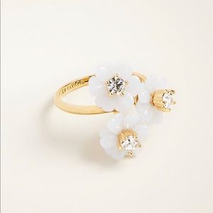 Flower Cluster Ring
